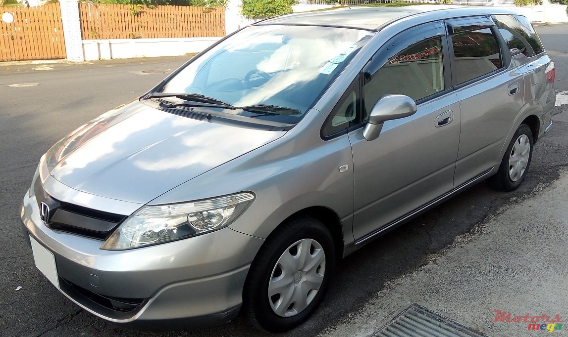 2008' Honda photo #1