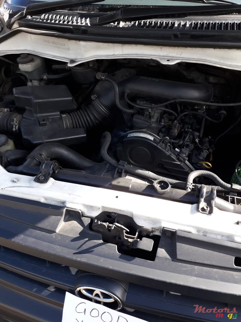 2003' Toyota Town Ace Goods Vehicle photo #6