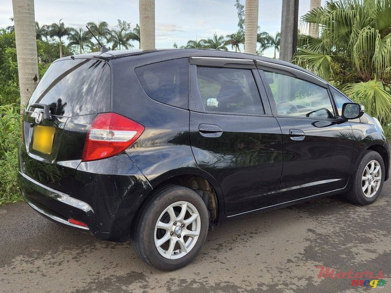 2011' Honda Fit photo #3