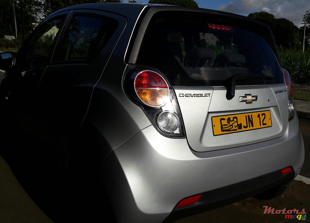 2012' Chevrolet Spark photo #2