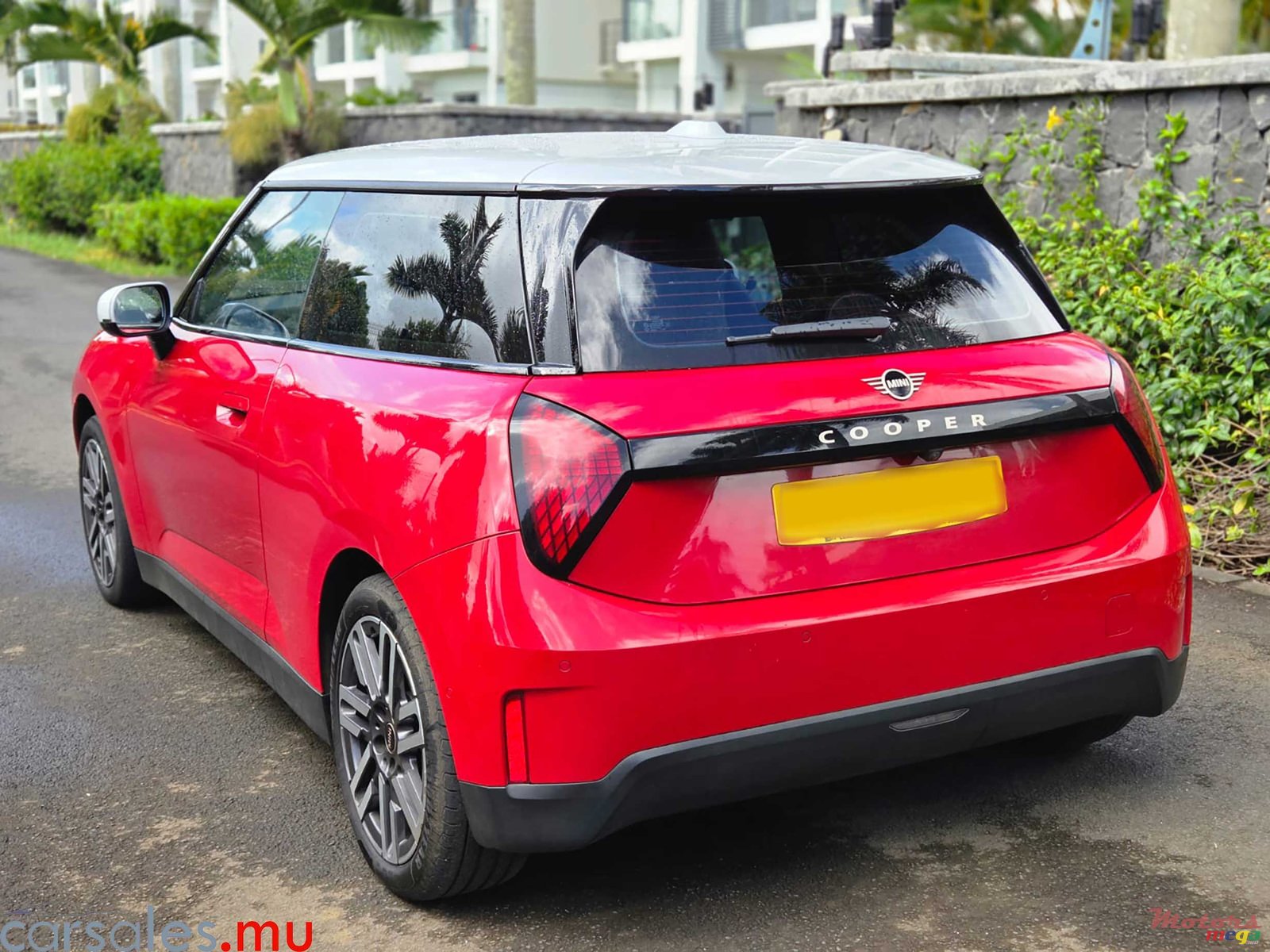 2025' MINI Cooper SE 135kW photo #3