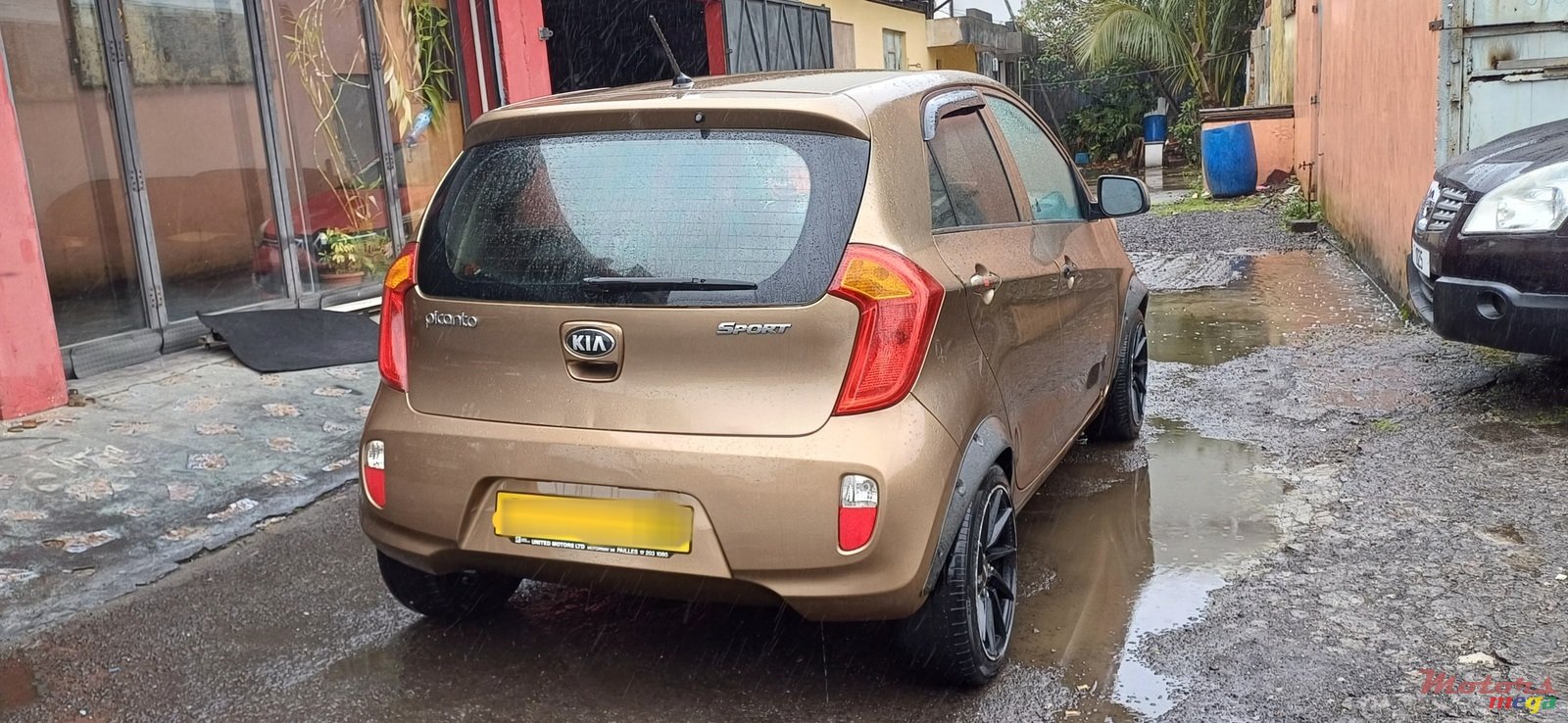 2012' Kia Picanto photo #4