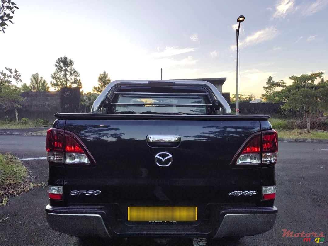 2019' Mazda BT-50 photo #3