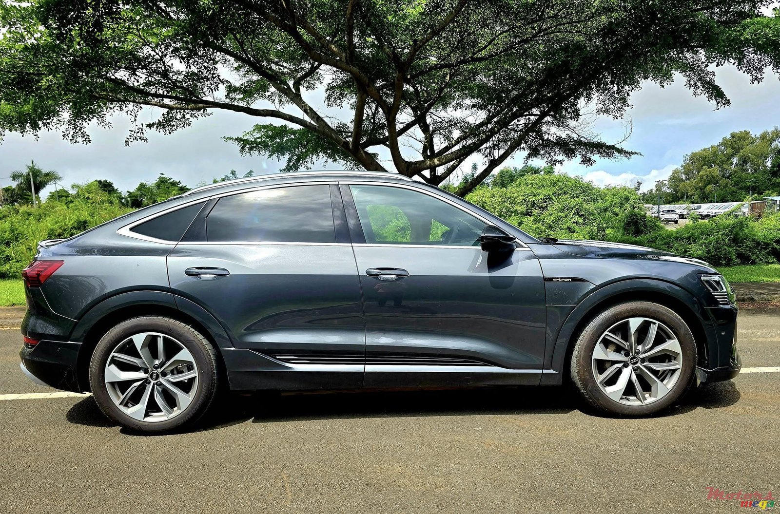 2023' Audi e-tron photo #2