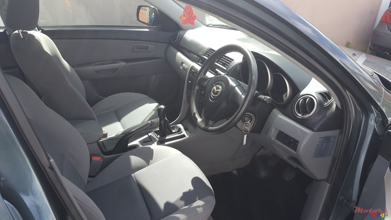 2008' Mazda Axela photo #4