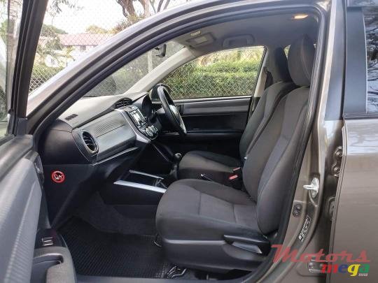 2014' Toyota HDJ photo #5