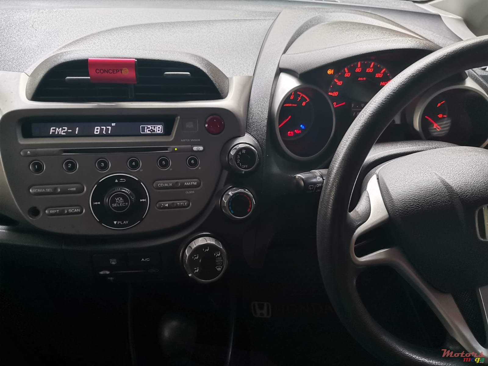 2010' Honda Fit photo #5