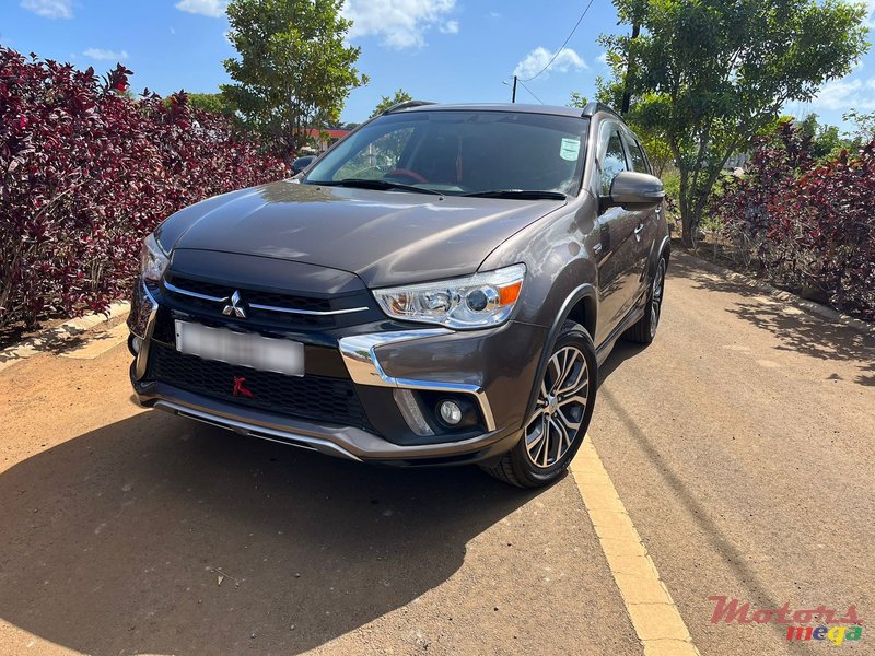 2020' Mitsubishi ASX photo #1