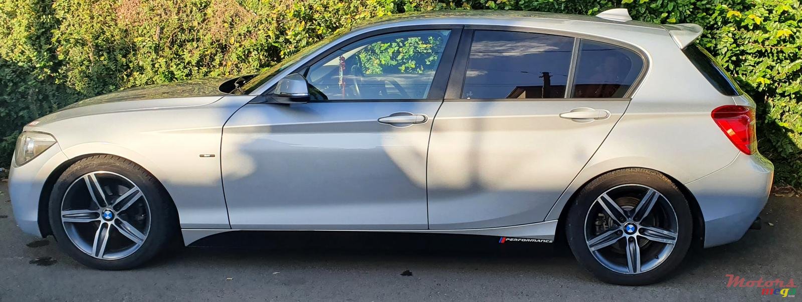 2012' BMW 116 F20 photo #2