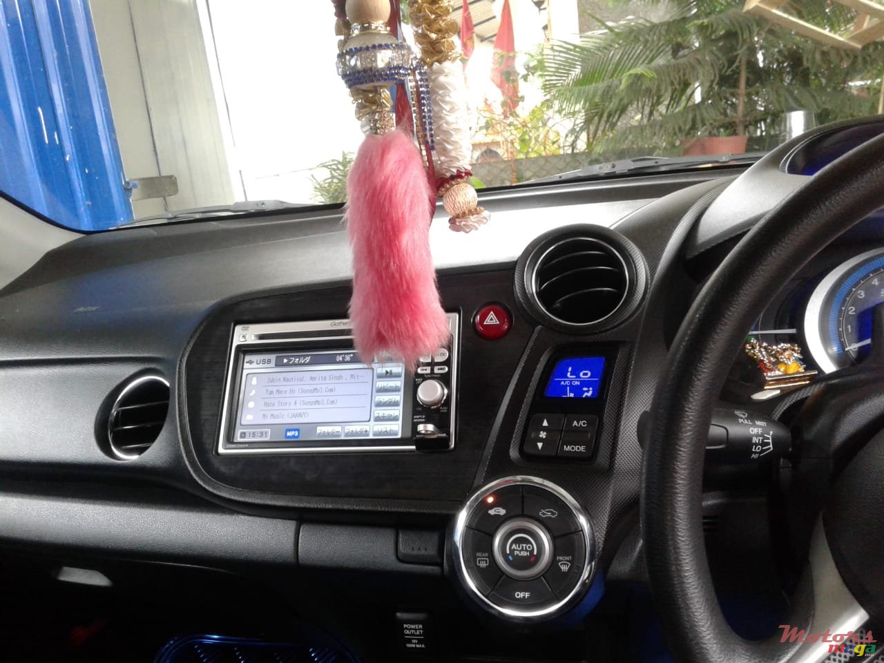 2011' Honda Insight photo #5