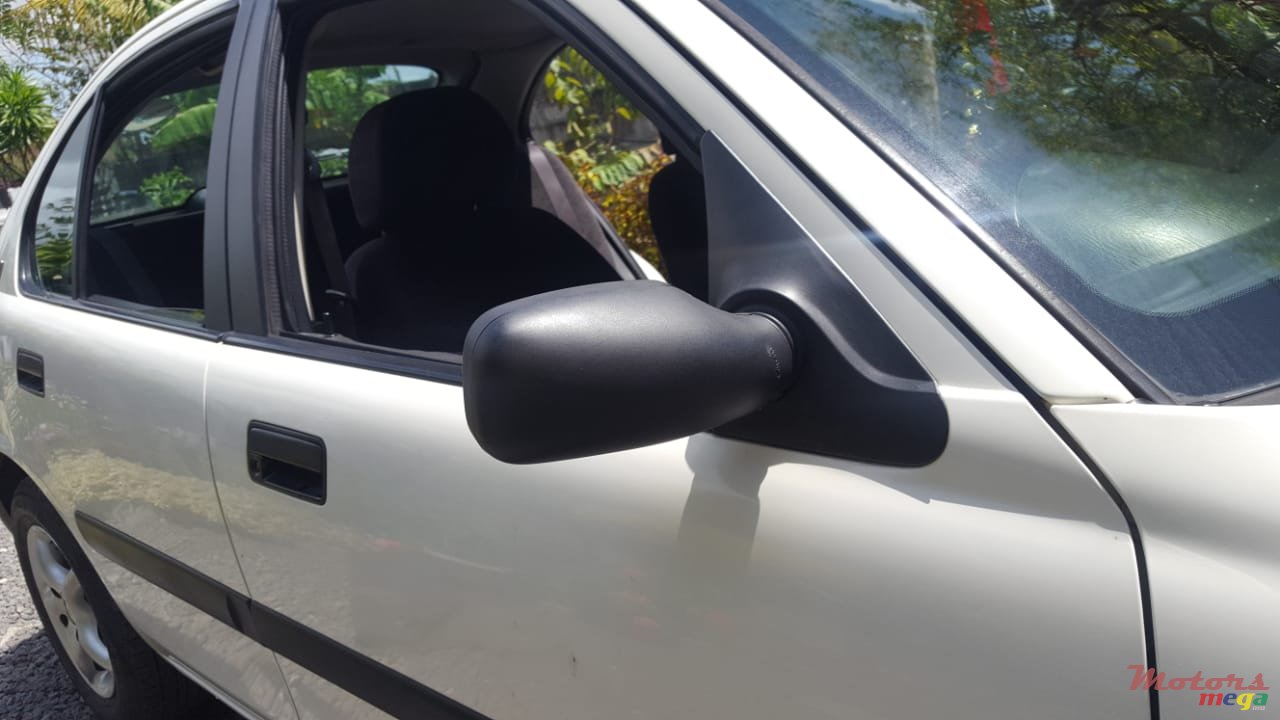 1999' Rover 200 photo #6