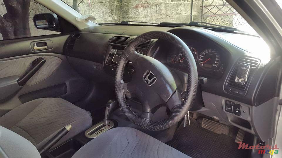 2001' Honda photo #4