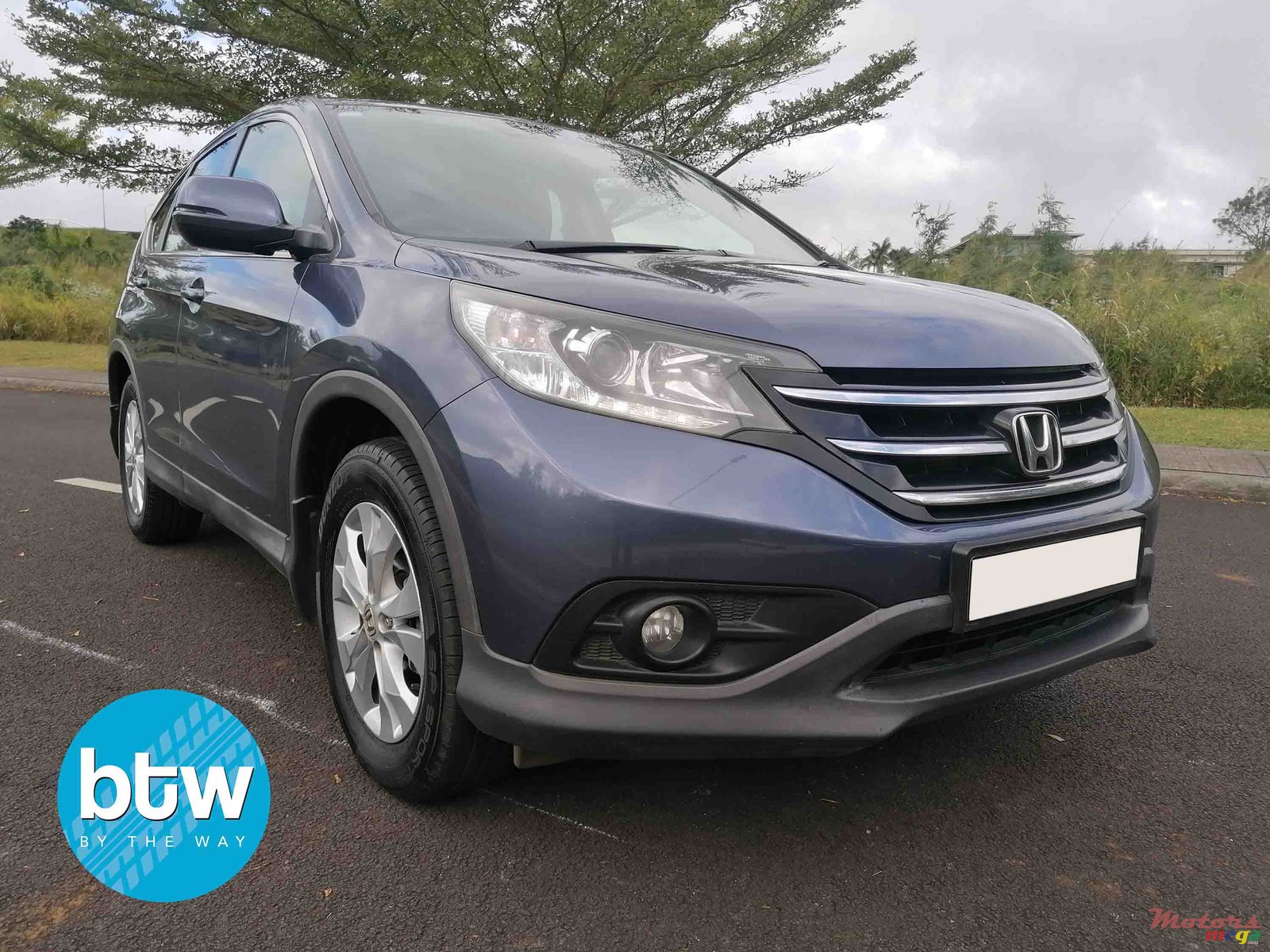 2013' Honda CR-V photo #1