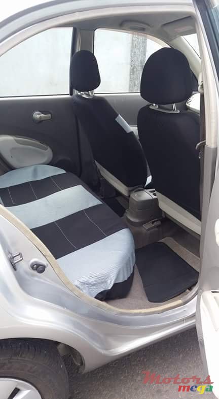 2003' Nissan March photo #7