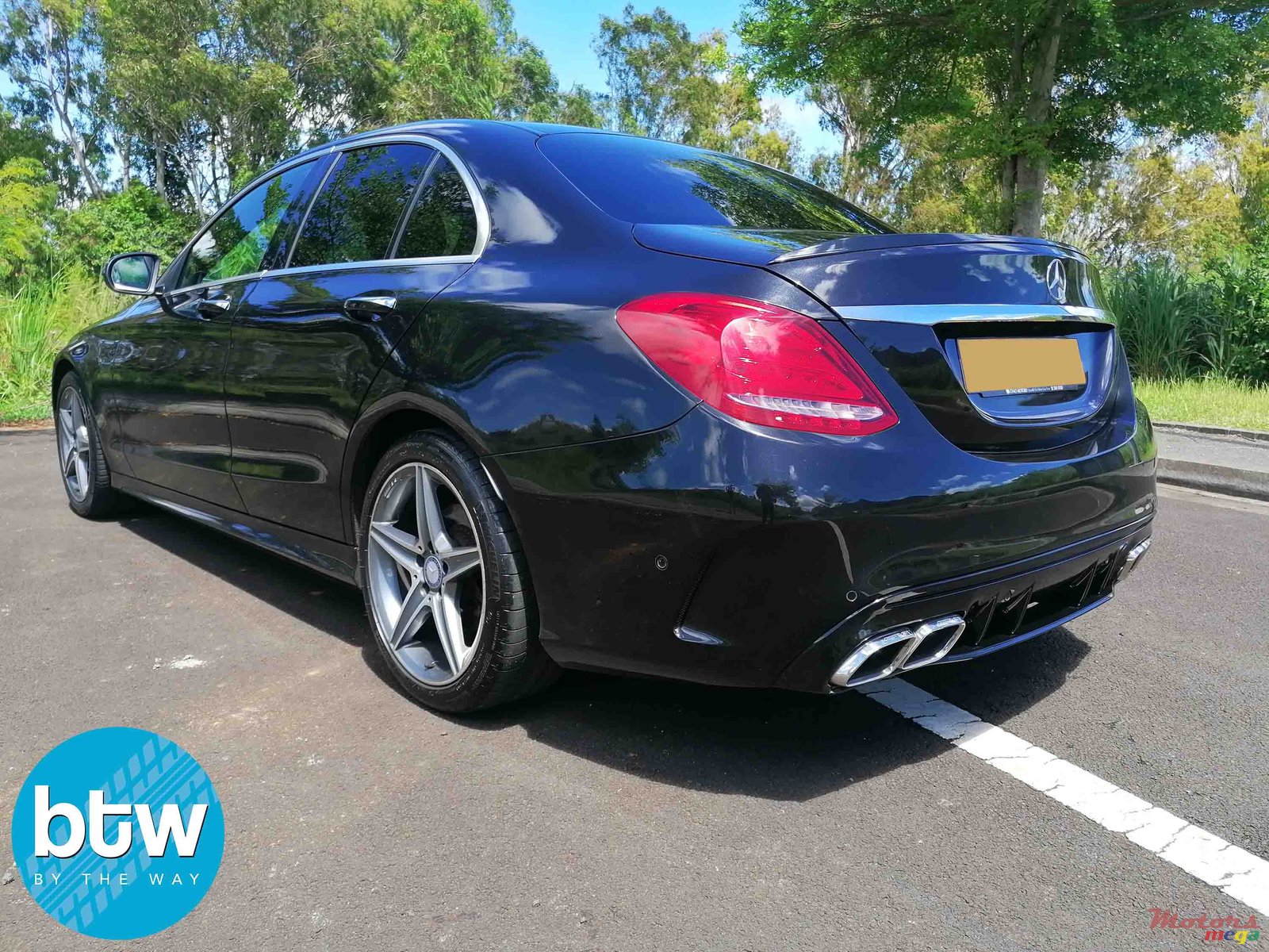 2014' Mercedes-Benz C-Class photo #3