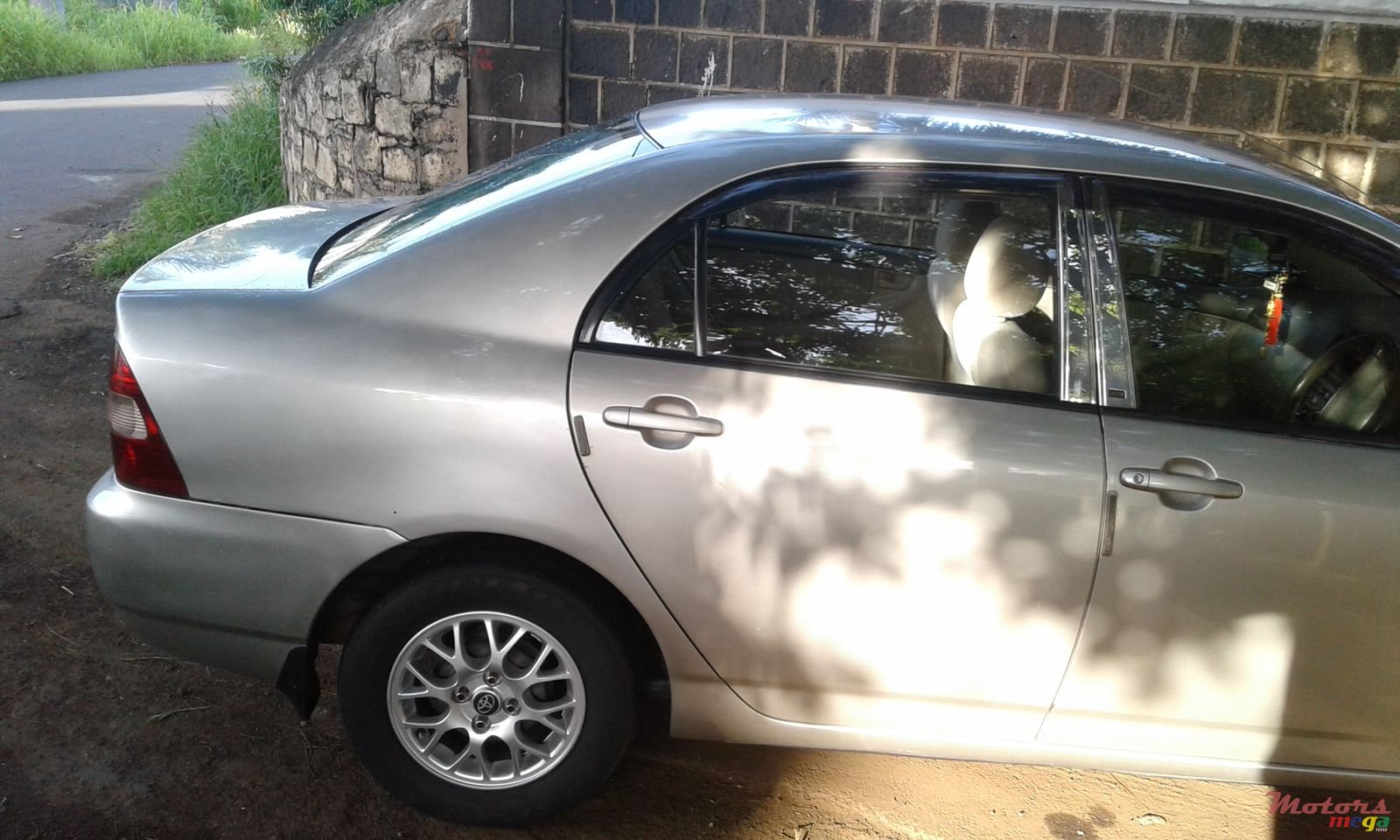 2001' Toyota Corolla photo #6