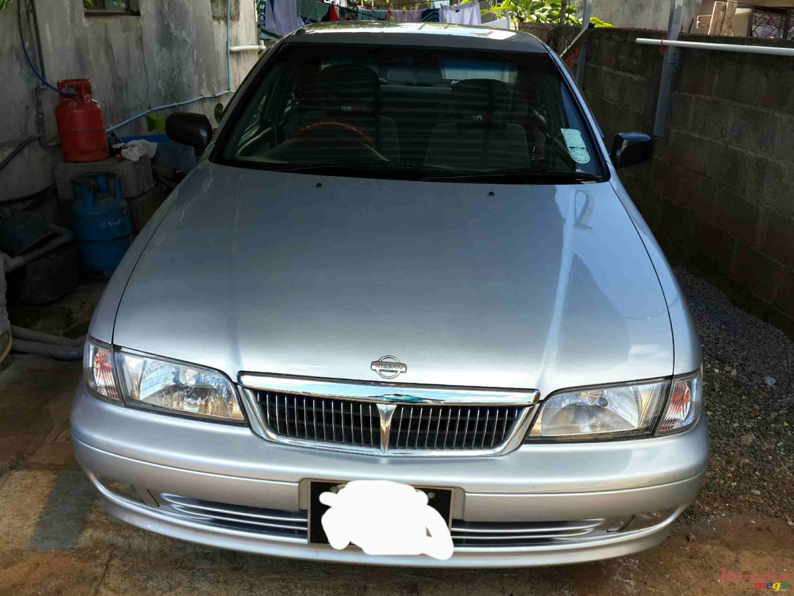 1999' Nissan Sunny photo #2