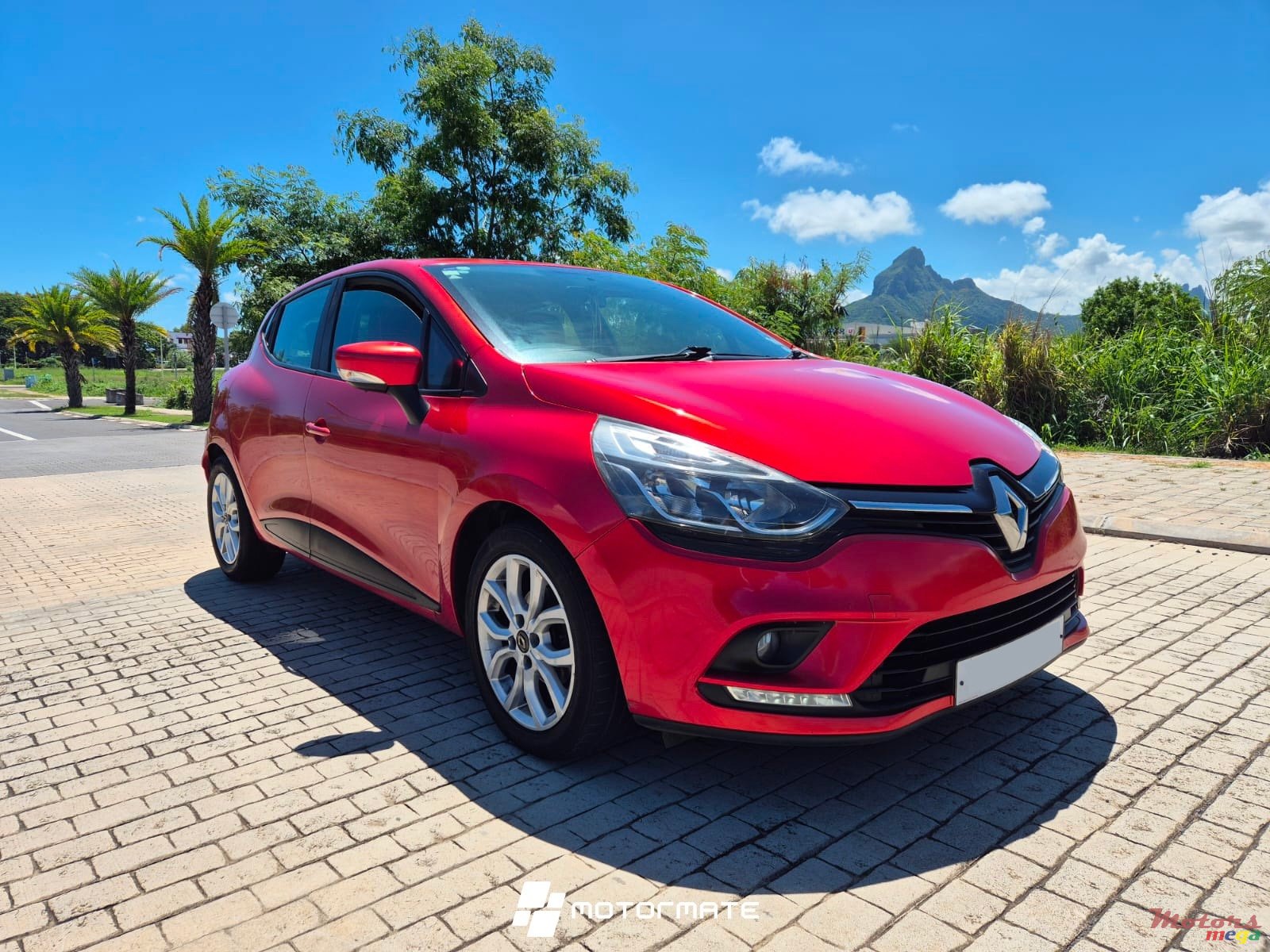 2017' Renault Clio 1.2 TCE photo #1