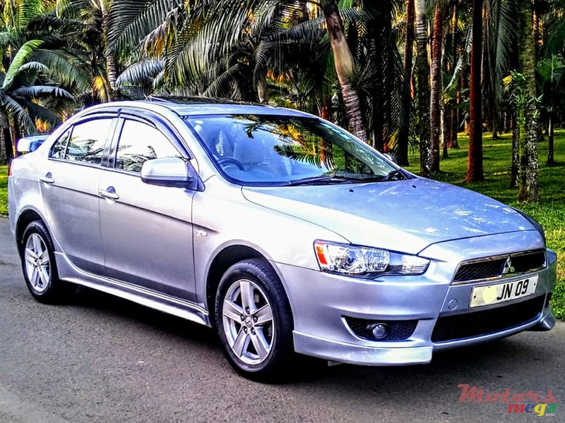 2009' Mitsubishi Lancer EX GLS Full Executive photo #3