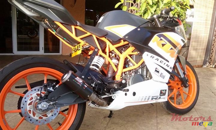 2016' KTM RC390 photo #3