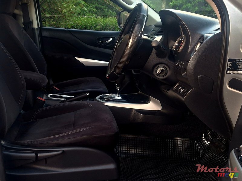 2020' Nissan 200 photo #2