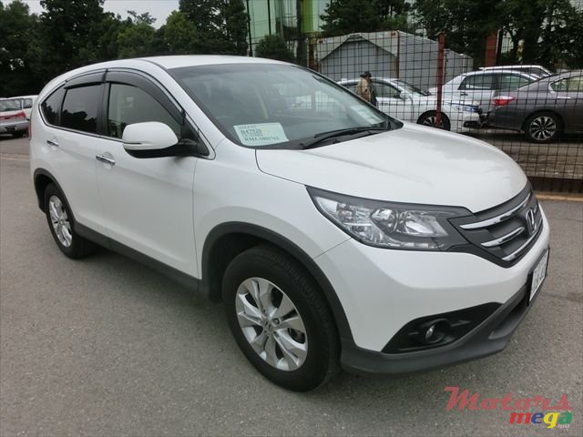 2012' Honda CR-V photo #1