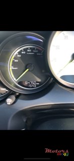 2015' Porsche Cayenne Hybrid S 3.0 V6 photo #2