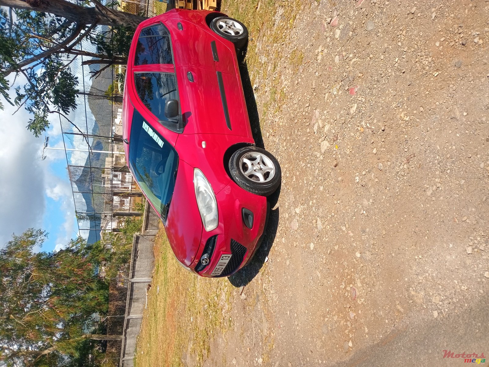 2013' Hyundai i10 photo #1