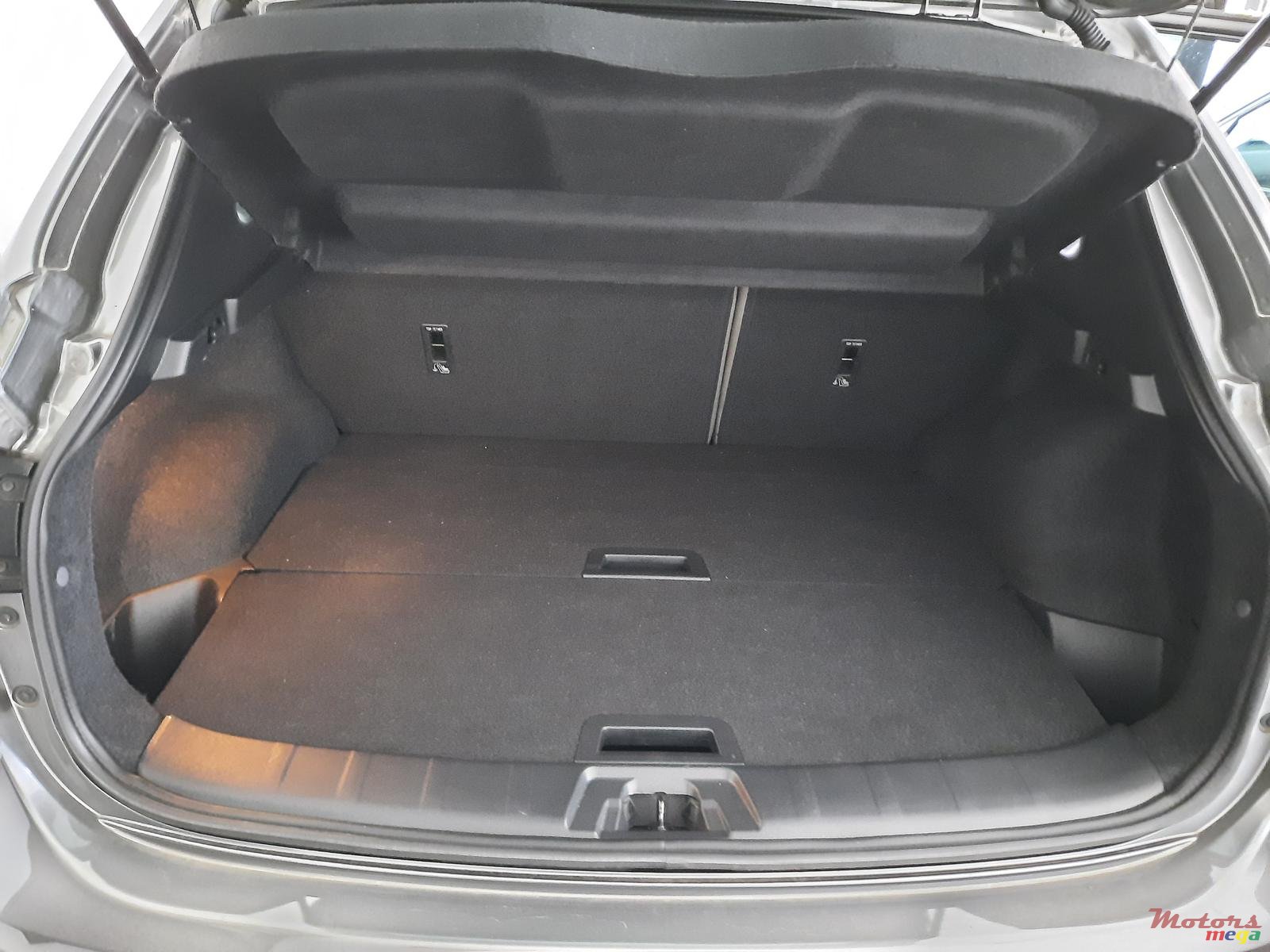 2015' Nissan Qashqai photo #2