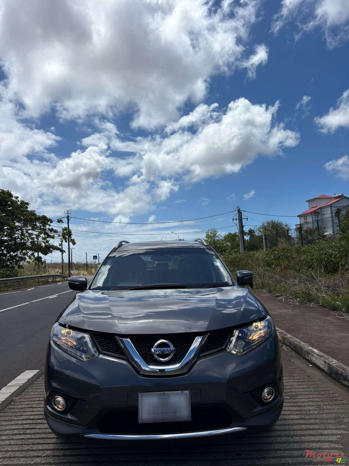 2014' Nissan X-Trail photo #1