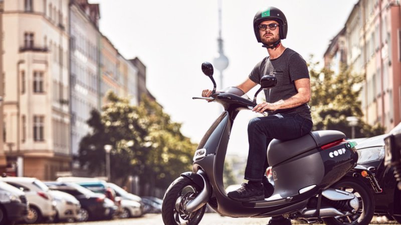 Gogoro brings on-demand scooter rentals to Berlin