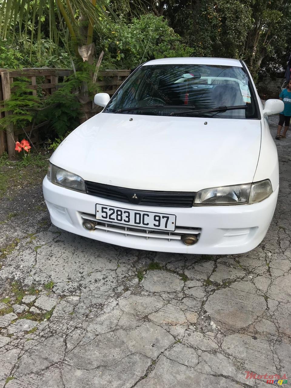 1997' Mitsubishi Lancer photo #2