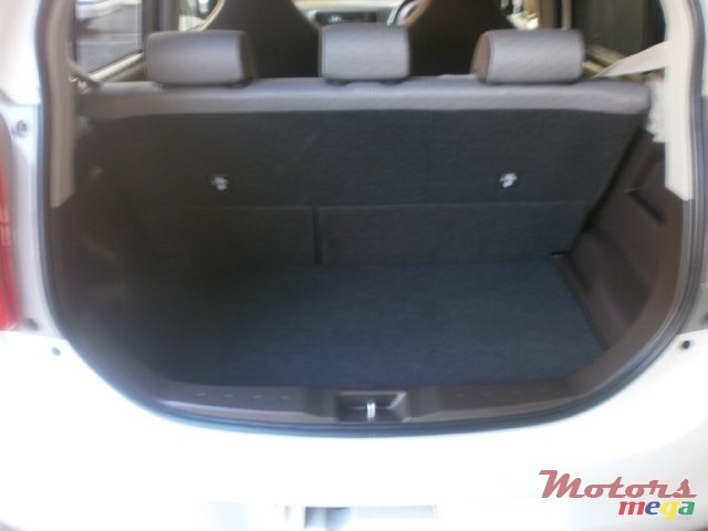 2014' Toyota PASSO photo #7