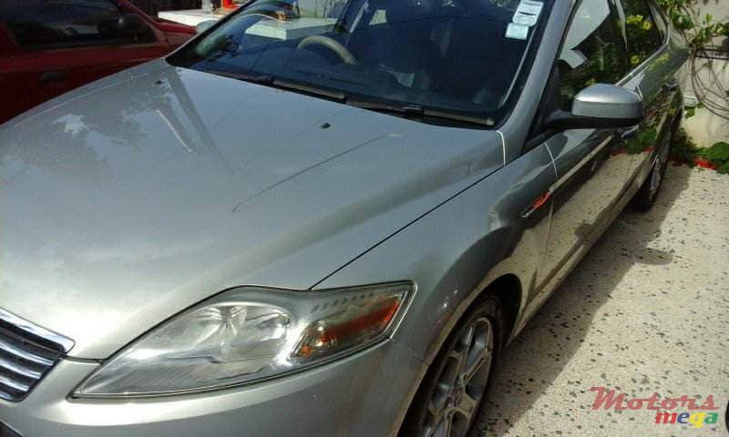 2010' Ford Mondeo photo #1