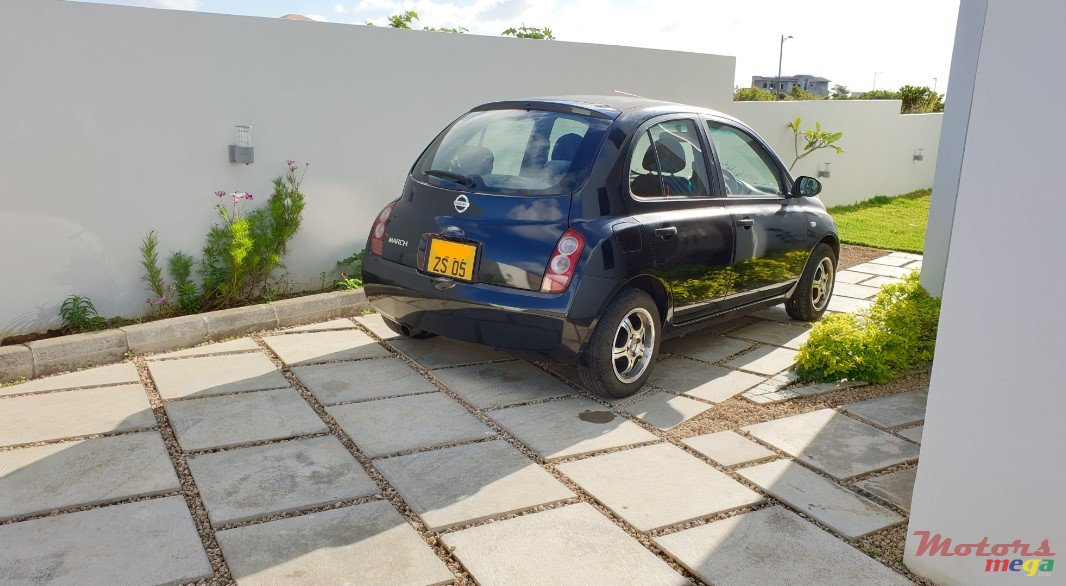 2005' Nissan March photo #2