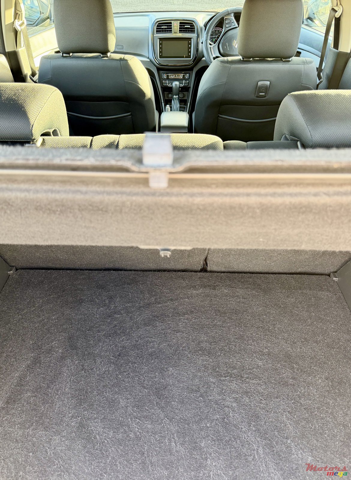 2023' Suzuki Vitara Brezza GLX photo #4