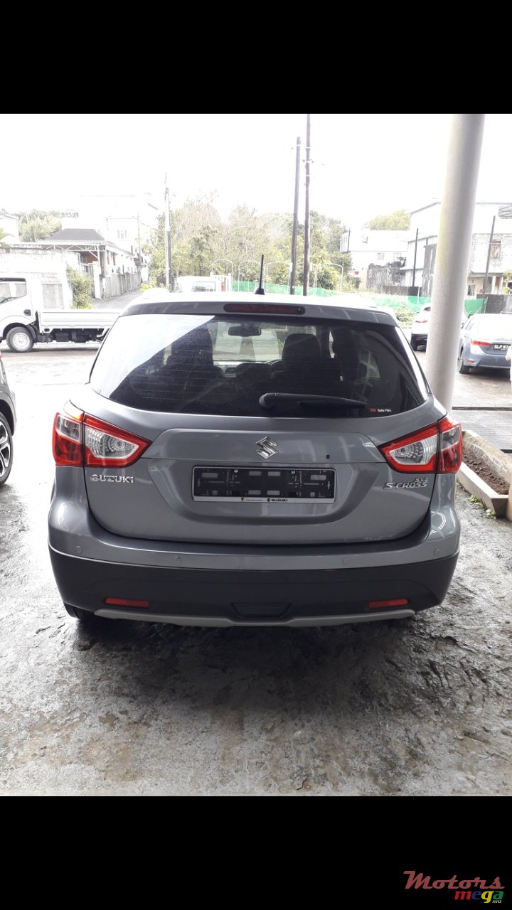 2015' Suzuki S cross photo #3