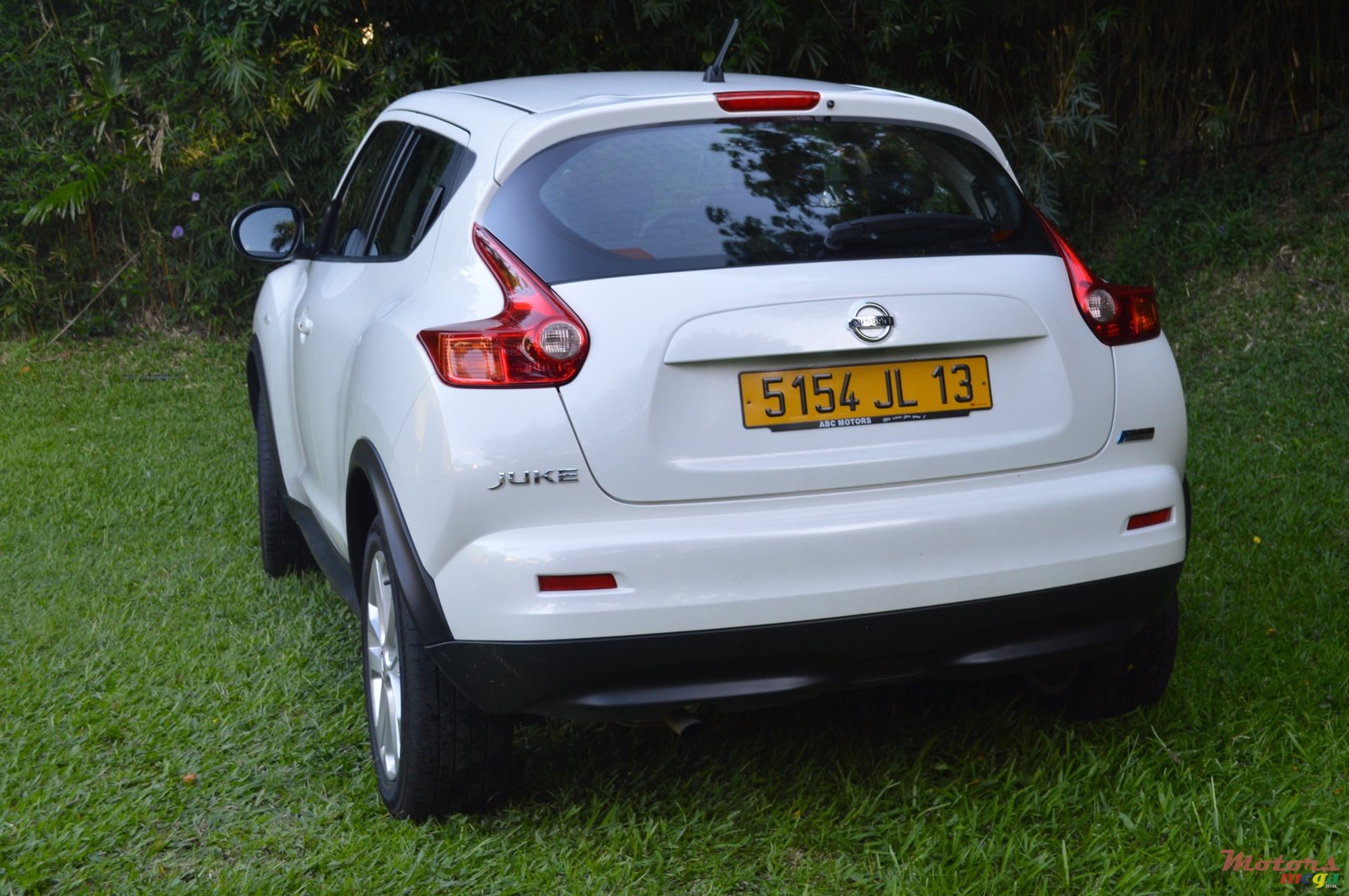 2013' Nissan Juke photo #3