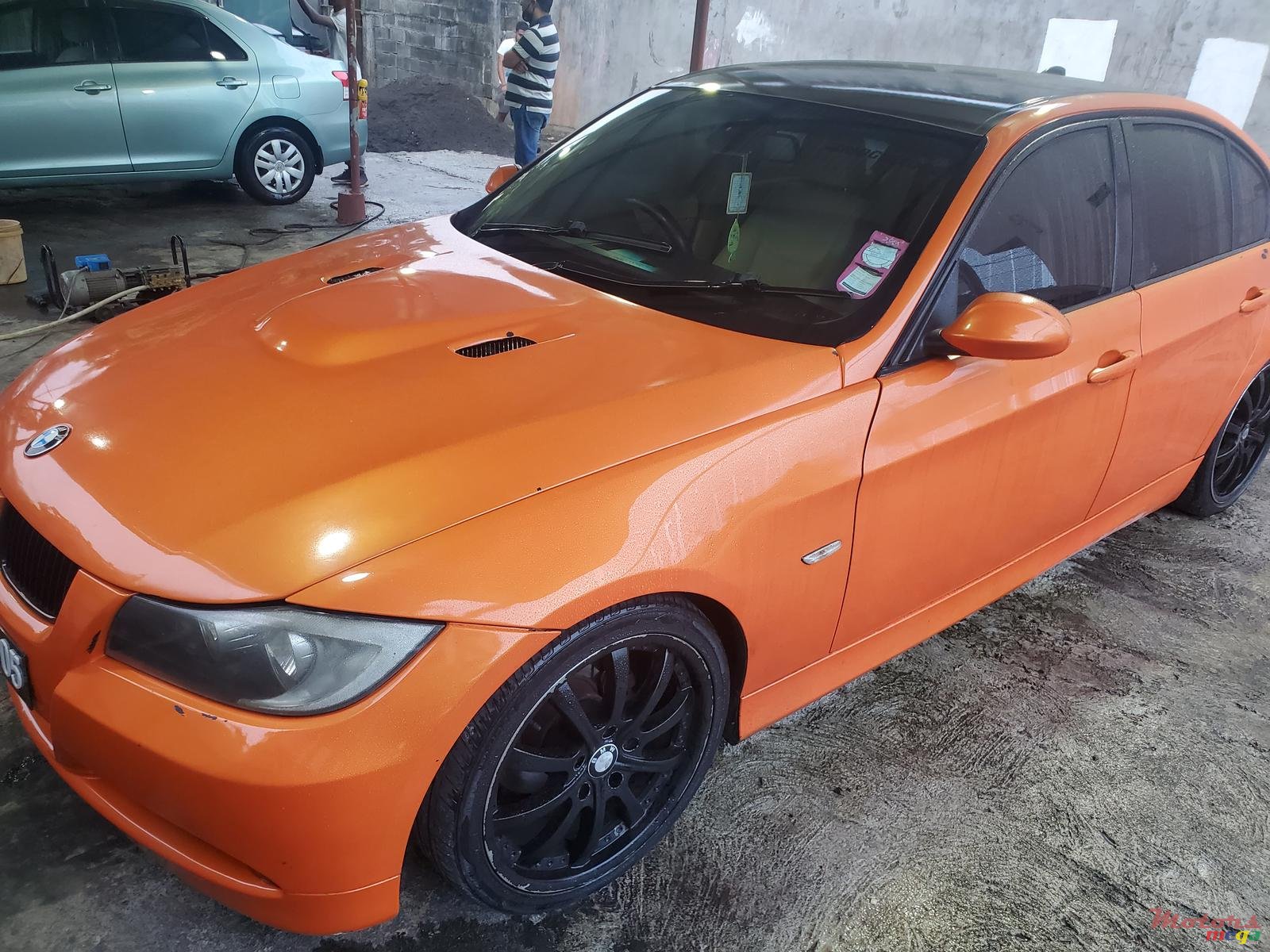 2005' BMW 320 photo #2