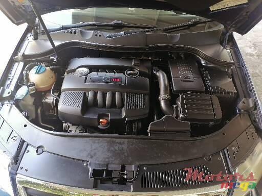 2008' Volkswagen Passat B6 photo #3