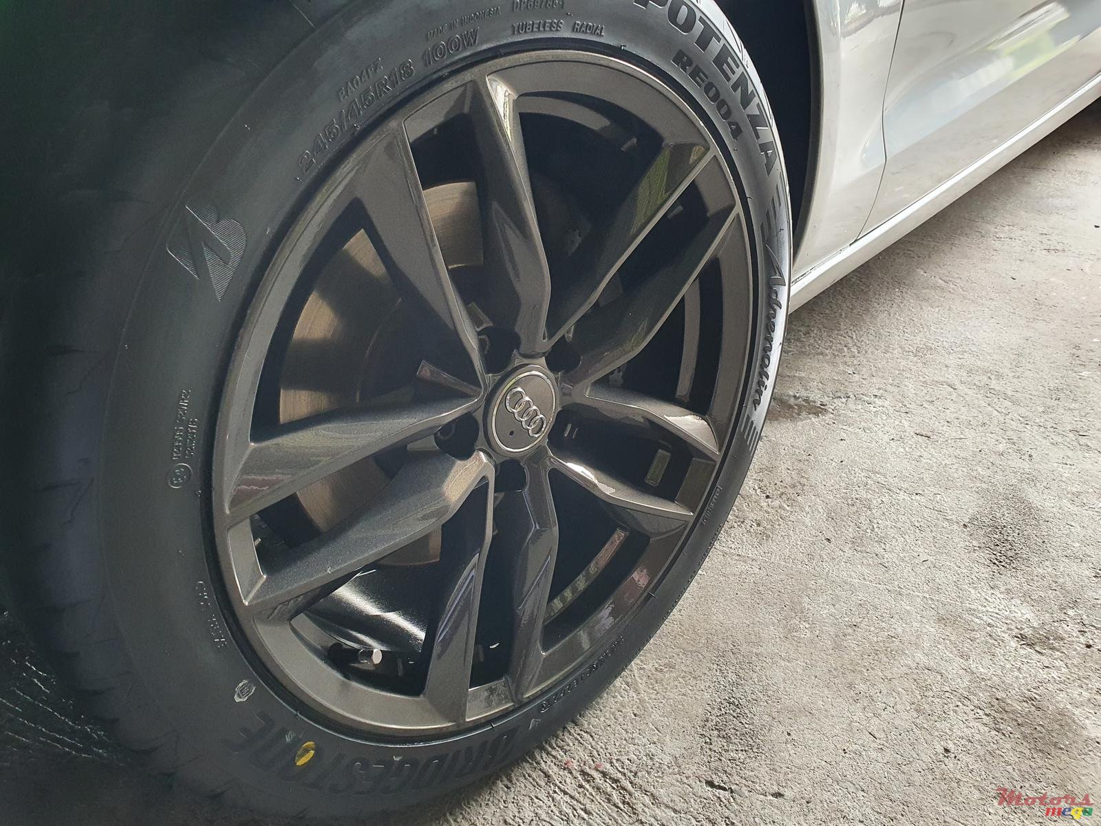 2012' Audi A6 With private number photo #1