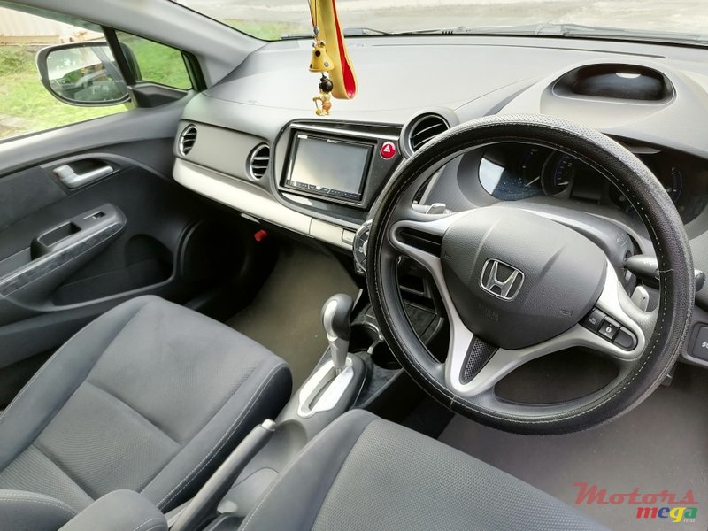 2012' Honda Insight photo #1