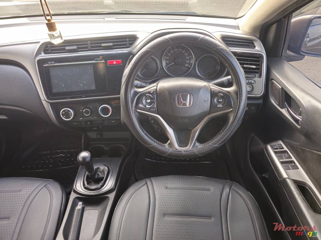 2014' Honda Ballade photo #6