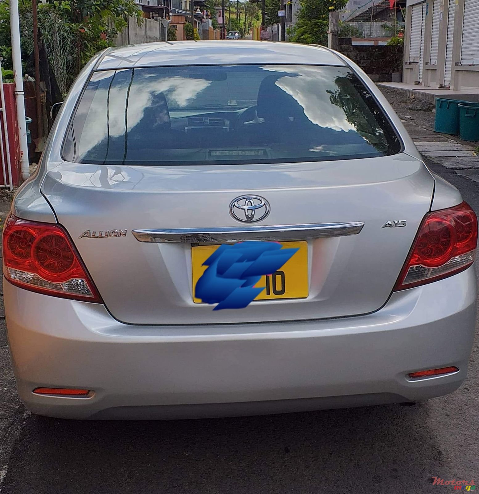 2010' Toyota Crown allion photo #2