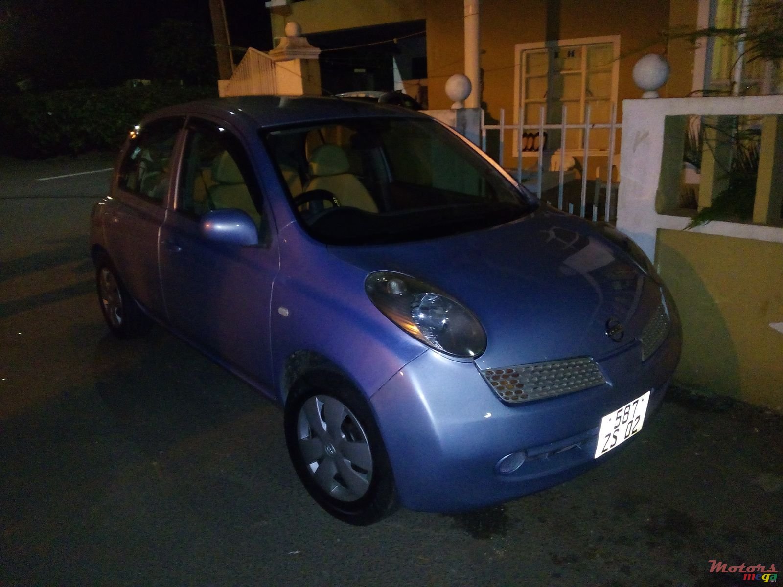 2002' Nissan March photo #1