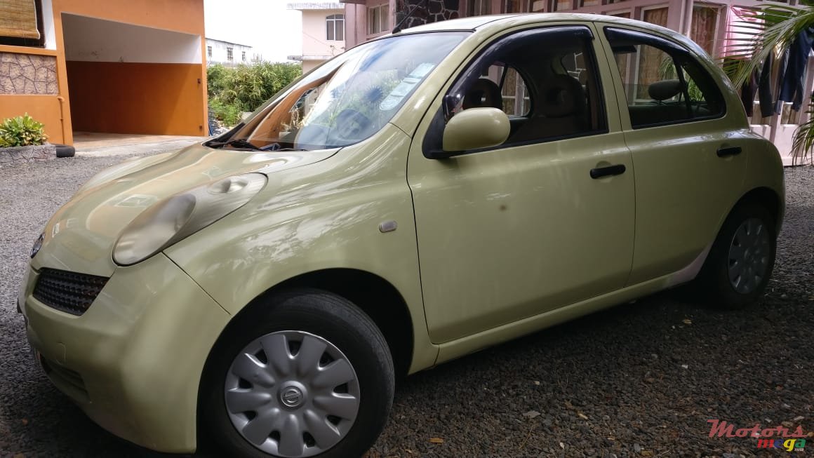 2004' Nissan March photo #2