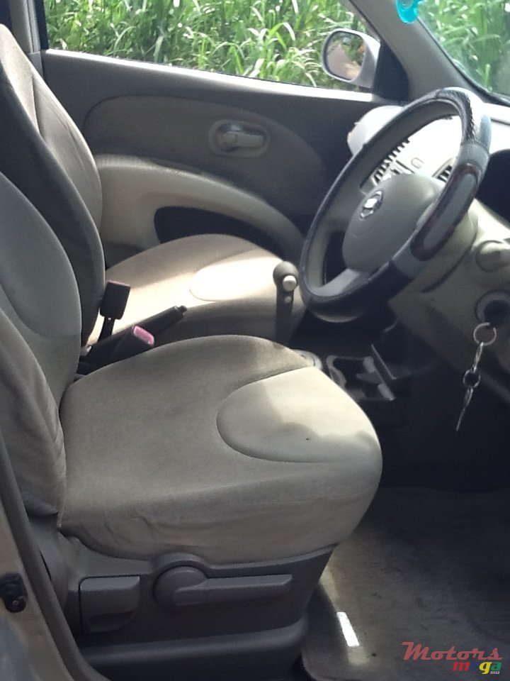 2006' Nissan photo #2