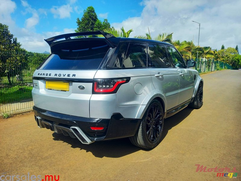 2020' Land Rover Range Rover Sport P400e HSE Hybrid 2.0 photo #4