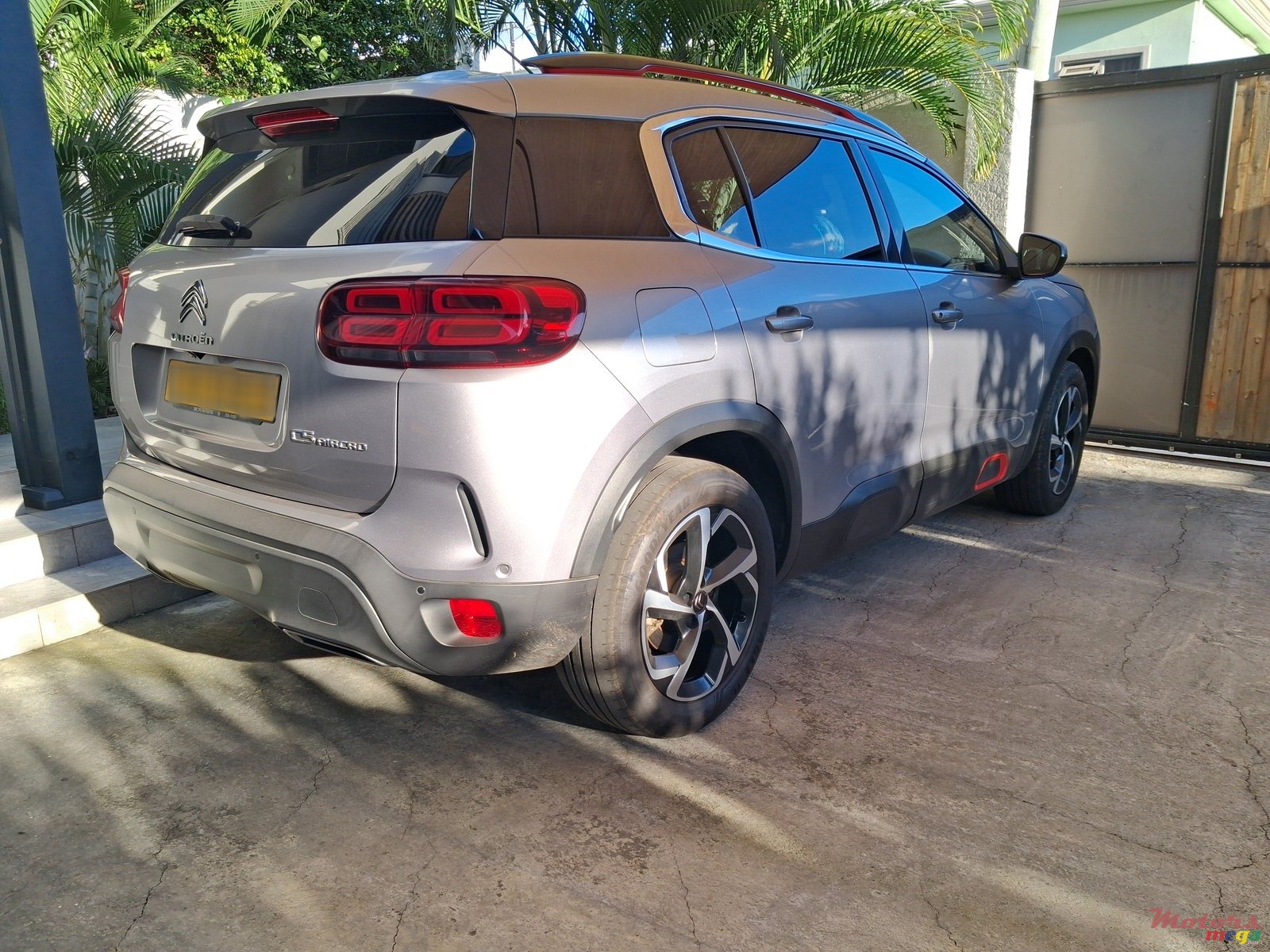 2021' Citroen C5 Aircross photo #2