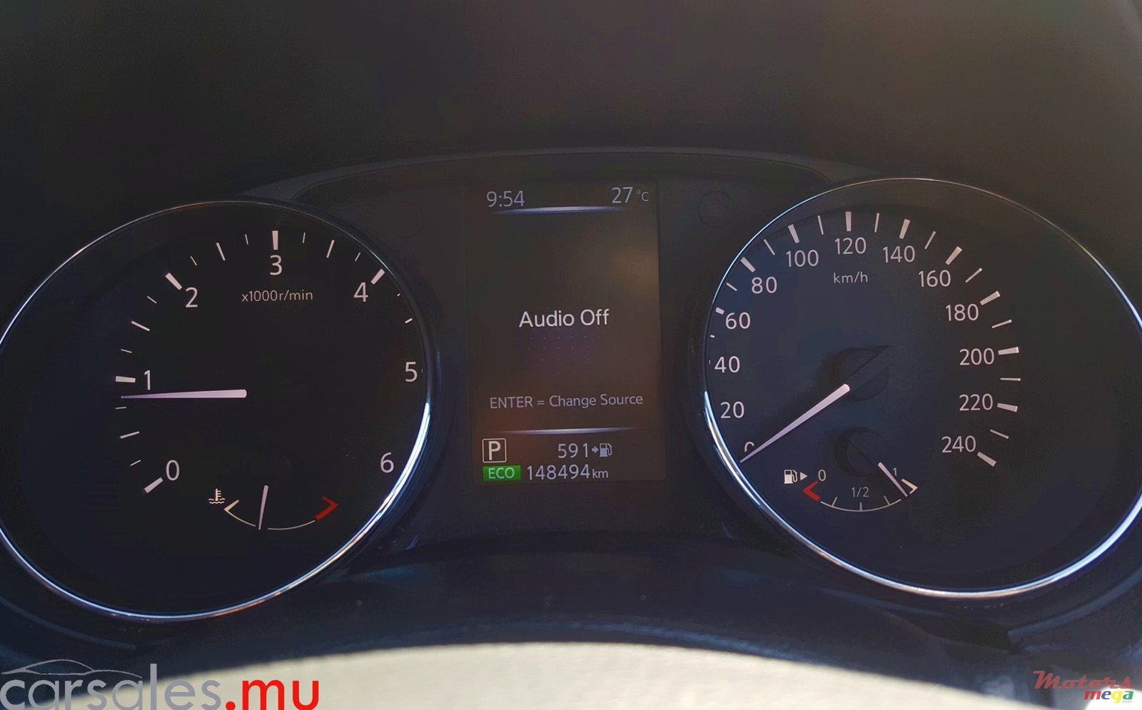 2015' Nissan Qashqai 1.6 dci Tekna photo #7